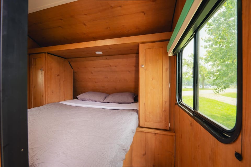 Pine Creek Cabins & Camping Resort Cabin in Ohio