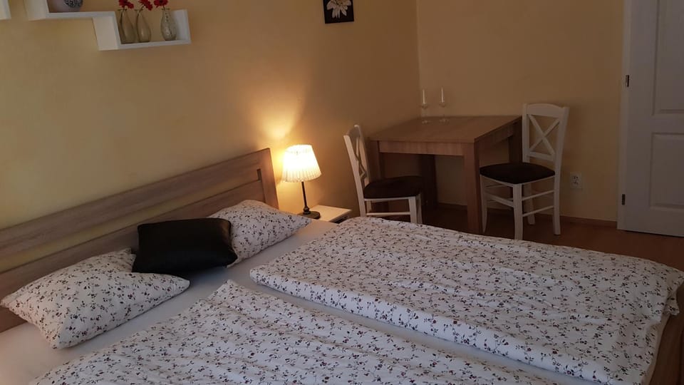 Apartman Lotos Apartment in South Moravian Region