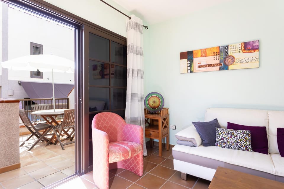 Home2Book El Médano Cozy Beach & Wifi House in El Médano