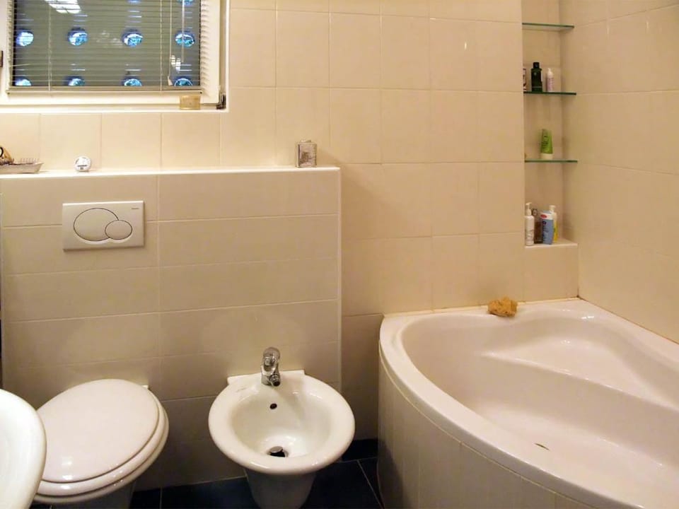 Toilet, Bathroom, Bath