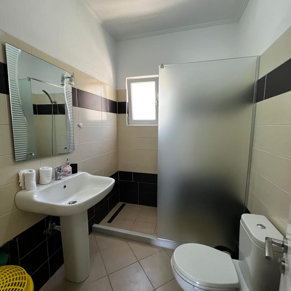APARTMENTS ERI Apartment in Sarandë