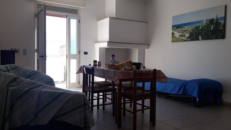 Property building, Living room, Bedroom