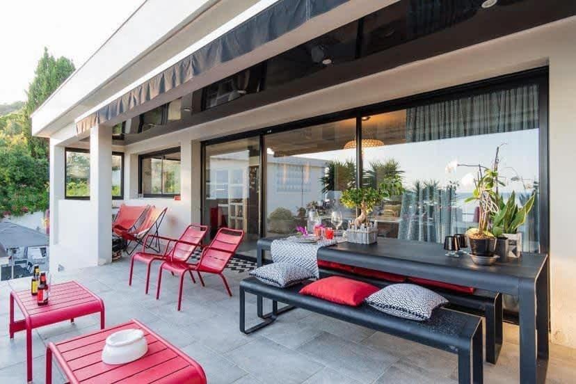 Patio, Balcony/Terrace, sunbed