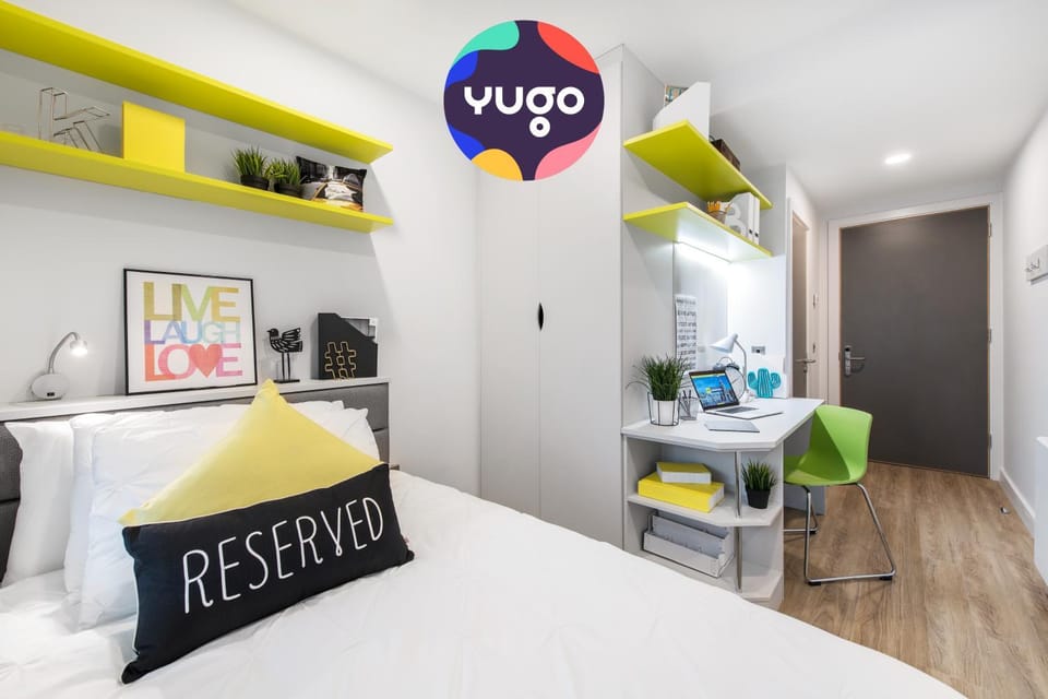 Logo/Certificate/Sign, Bedroom