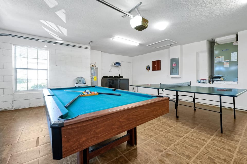 Billiard, Game Room, Table tennis