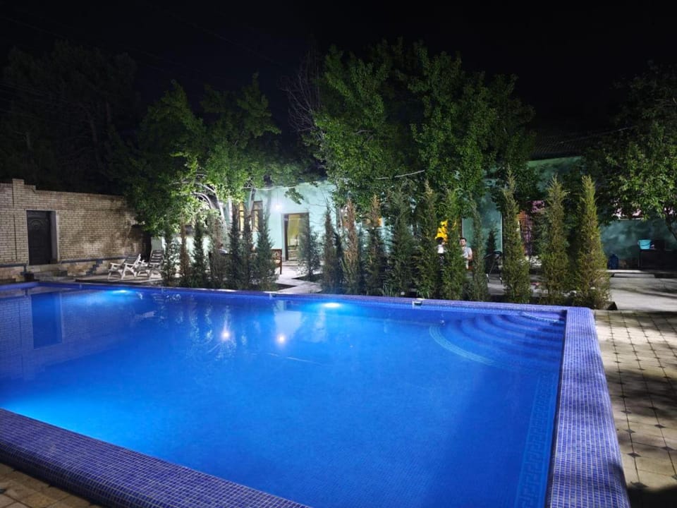 May weather Resort Family G House Hotel in Europe