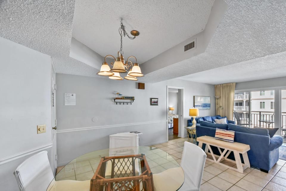 Beach Club 327 House in Saint Simons Island