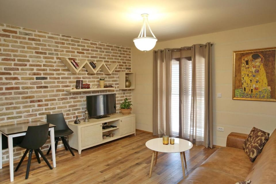 Anja Apartment in Dobrota
