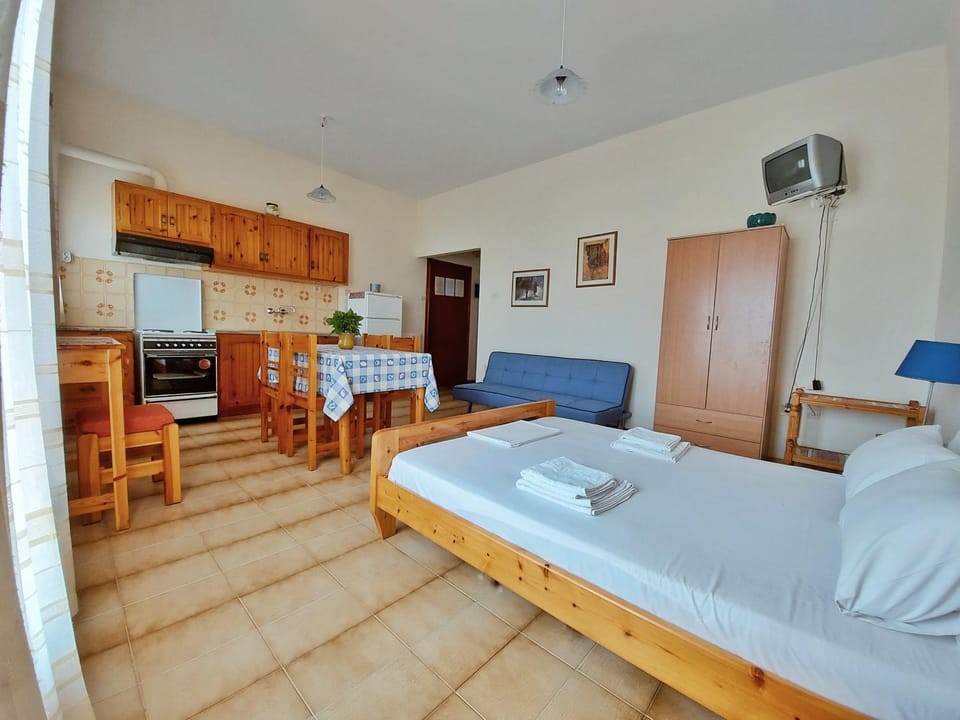 Seaview Studio Helen No 23 Apartment in Argolis, Greece