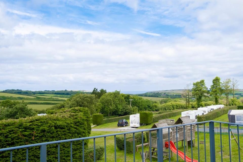 Cornish Coasts Holiday Park Campground/ 
RV Resort in England