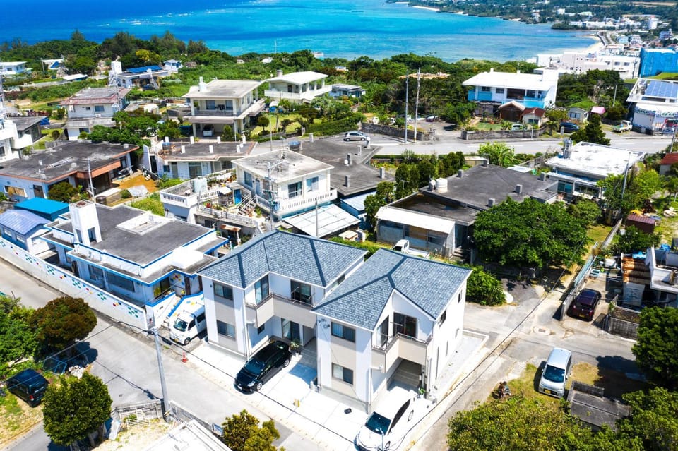 Neighbourhood, Bird's eye view