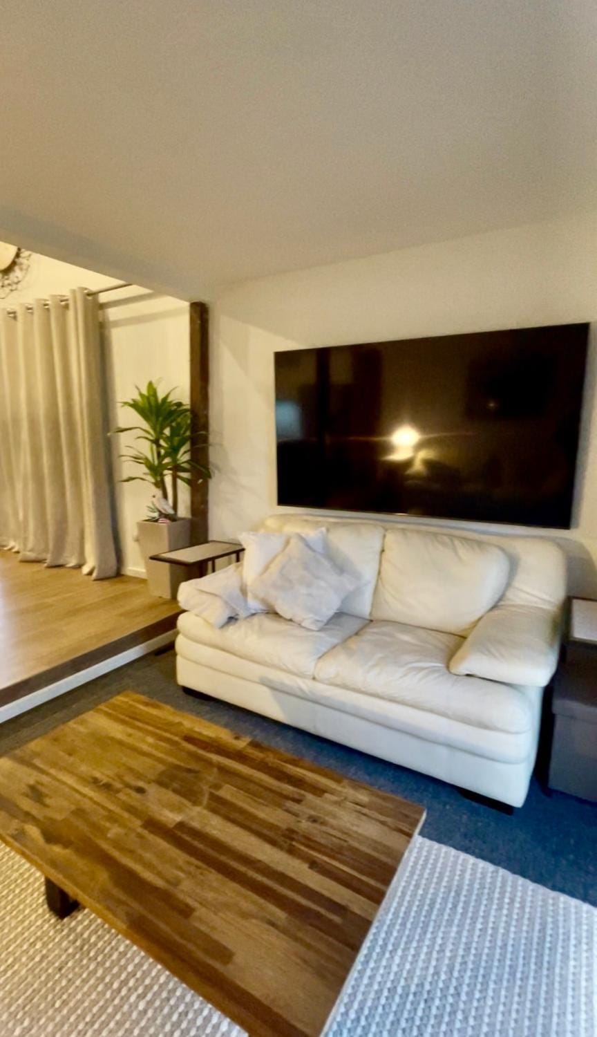 Overwater on the Murray Apartment in Murray Bridge