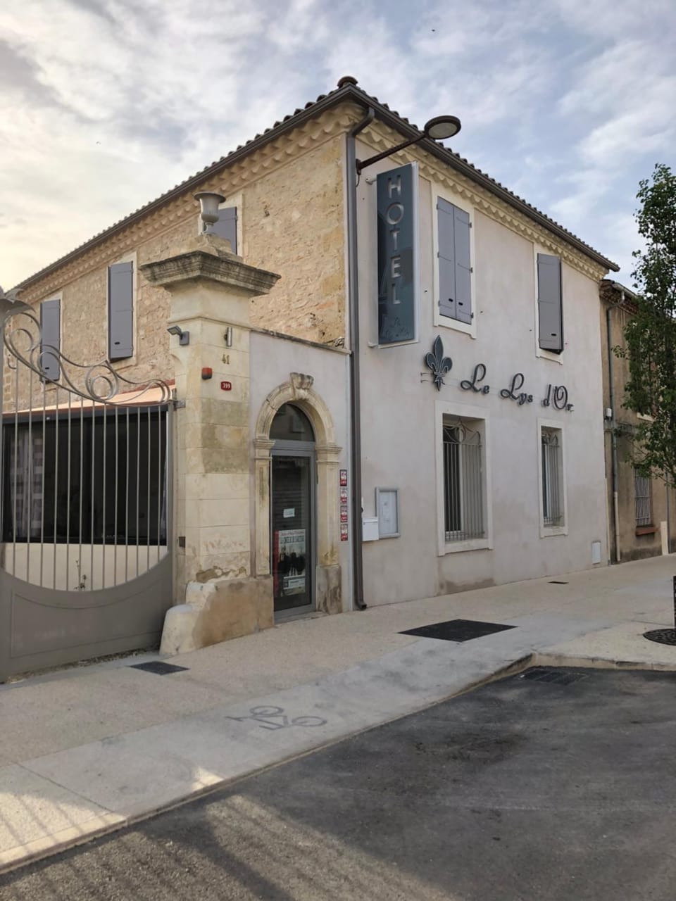 Hôtel Le Lys d'Or Hotel in Provence-Alpes-Côte d'Azur