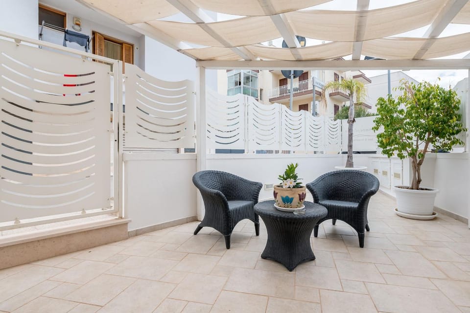 Patio, Day, View (from property/room), Balcony/Terrace