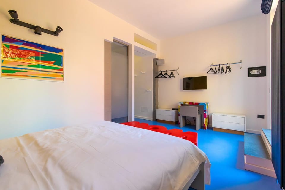 Bed, Other