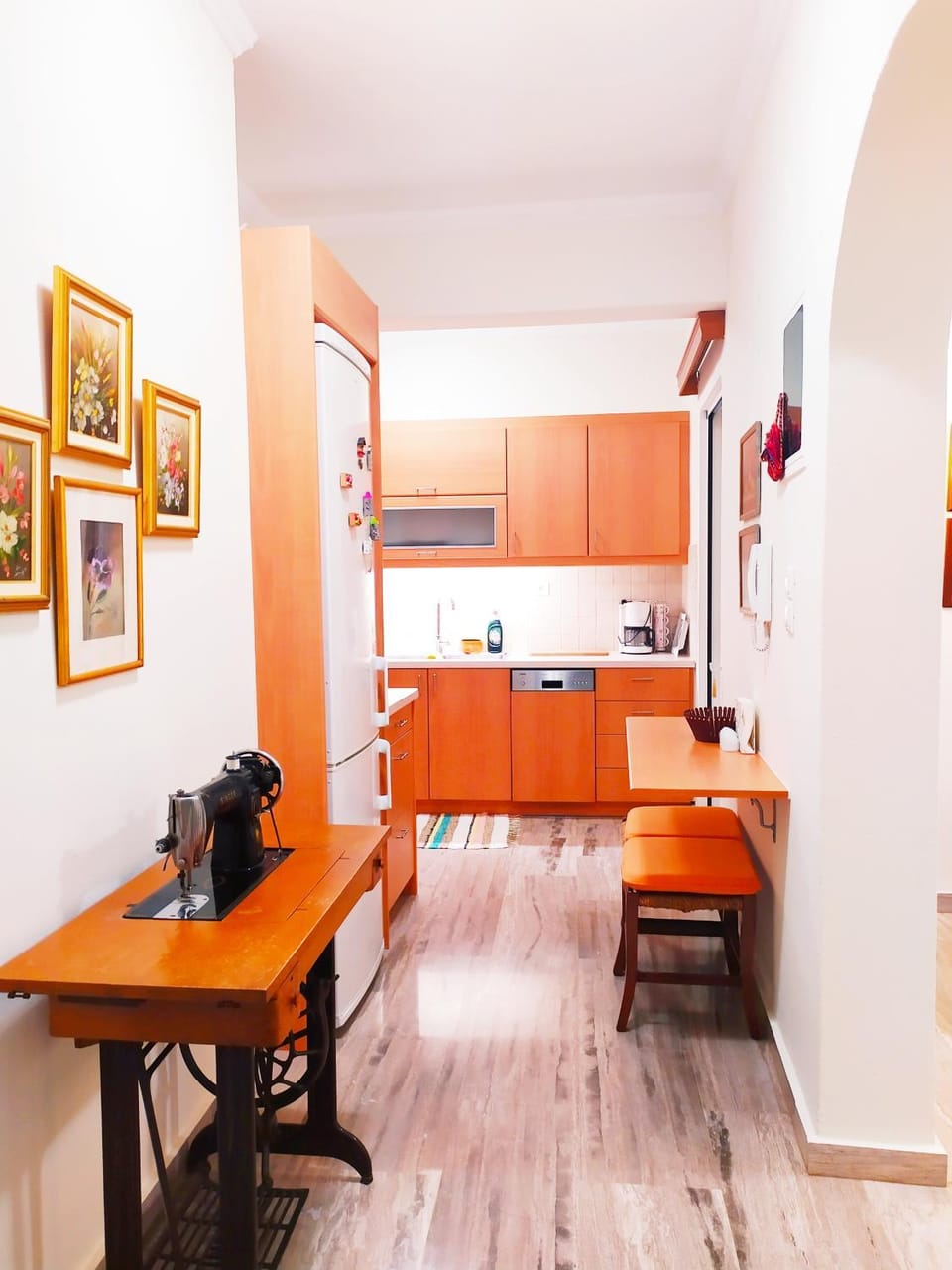 Kitchen or kitchenette