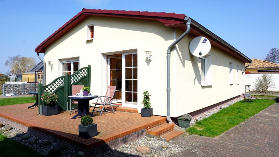Property building, Balcony/Terrace