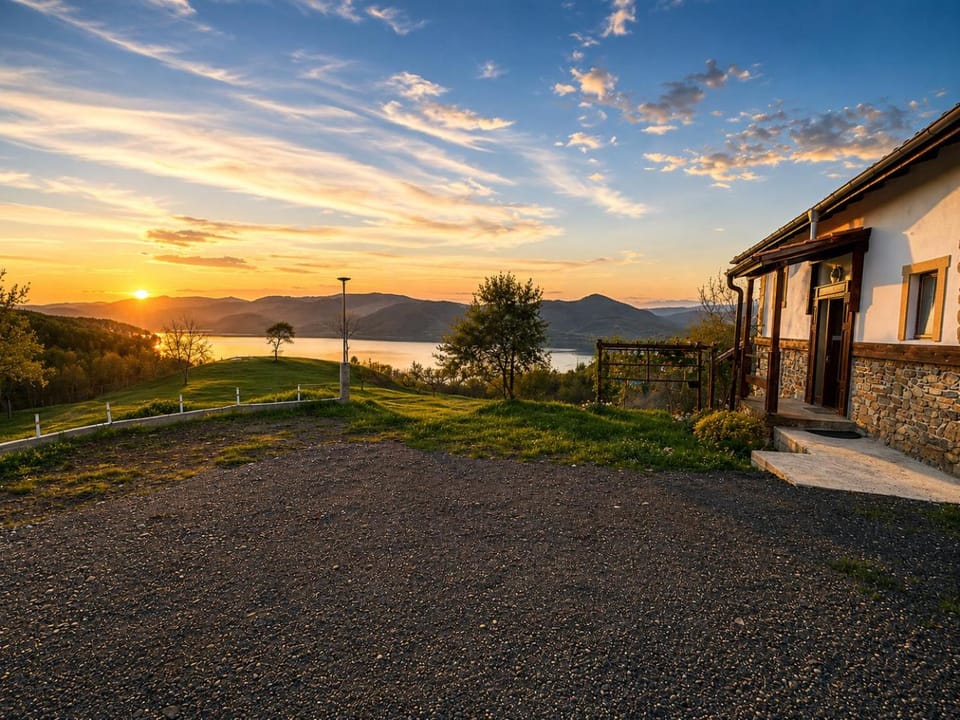 Lake view, Mountain view, Parking