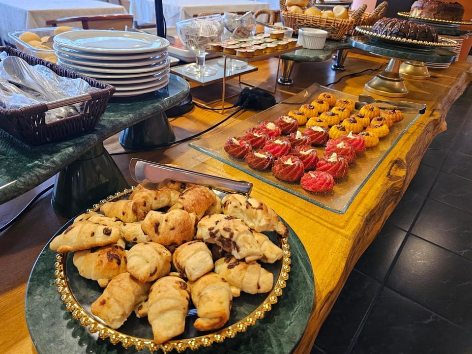Food and drinks, Food, Buffet breakfast