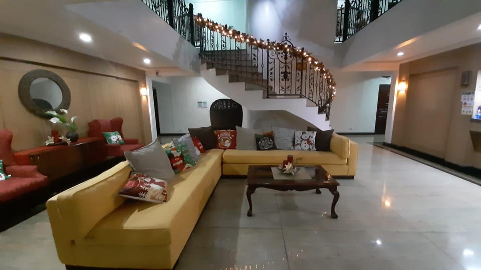 Lobby or reception, Seating area