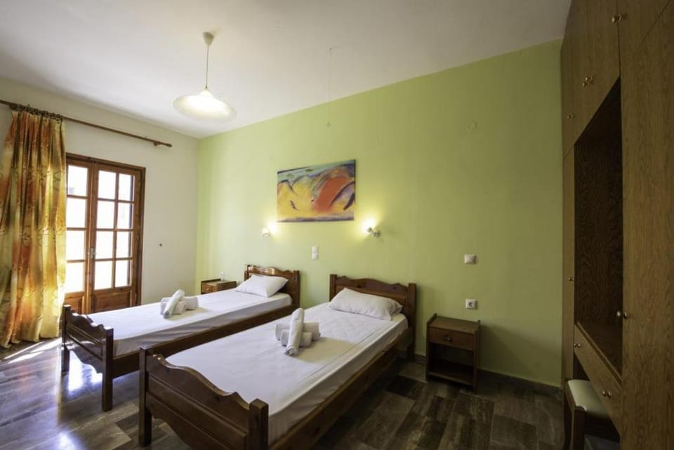 Miltiadis Apartments Spiti Miltiadis Apartment hotel in Corfu, Greece