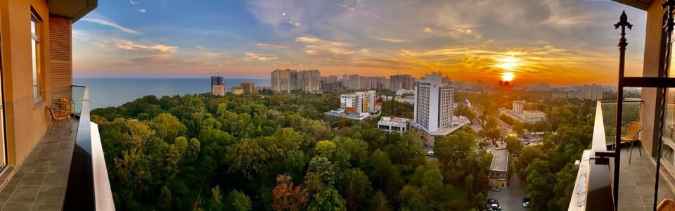 View (from property/room), Garden view, Sea view
