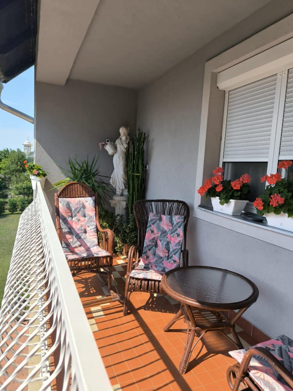 Garden, View (from property/room), Balcony/Terrace, Garden view