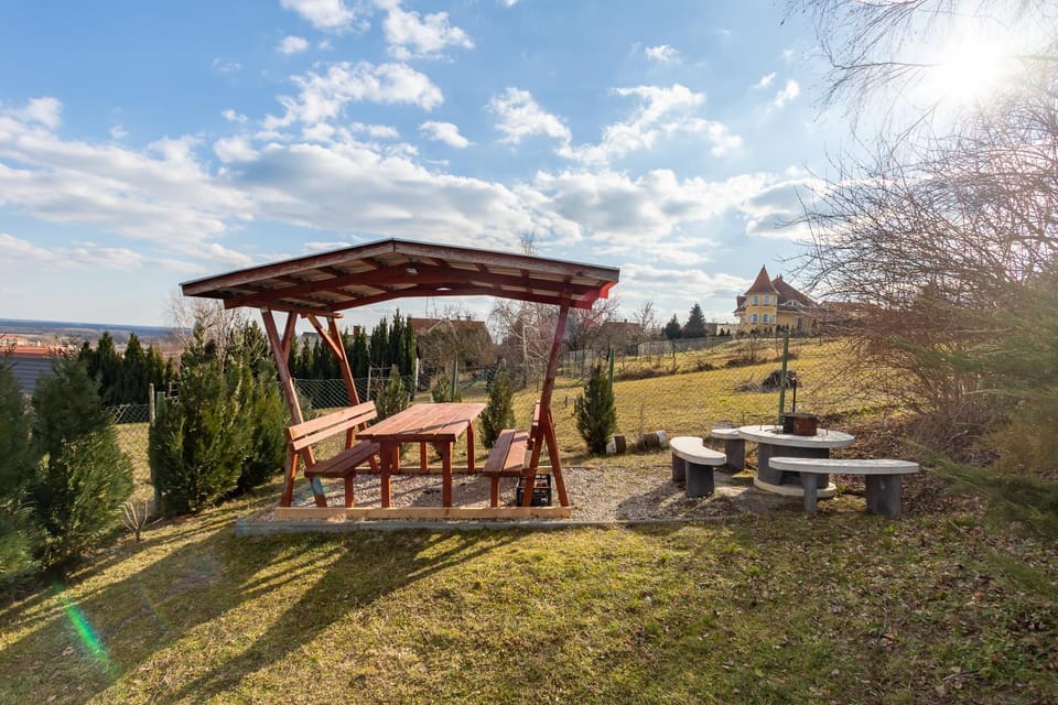 Activities, BBQ facilities, Garden