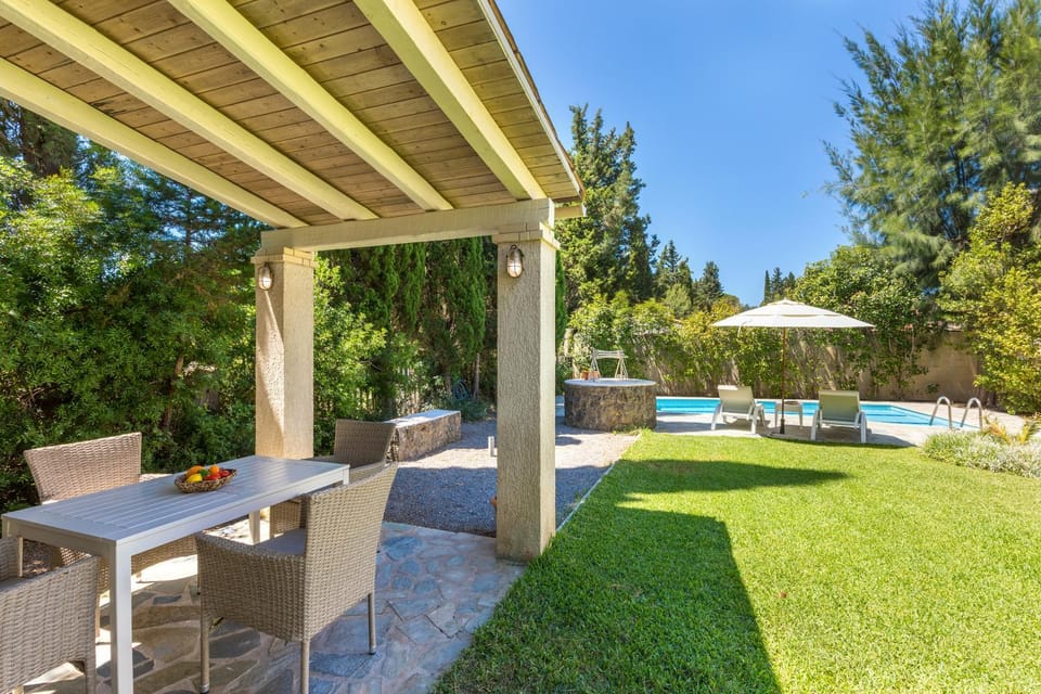 Petrinos Cottage House in Peloponnese, Western Greece and the Ionian