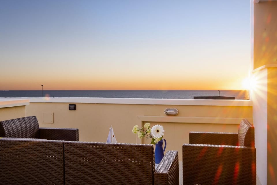 Property building, Beach, Sea view, Sunrise, Sunset