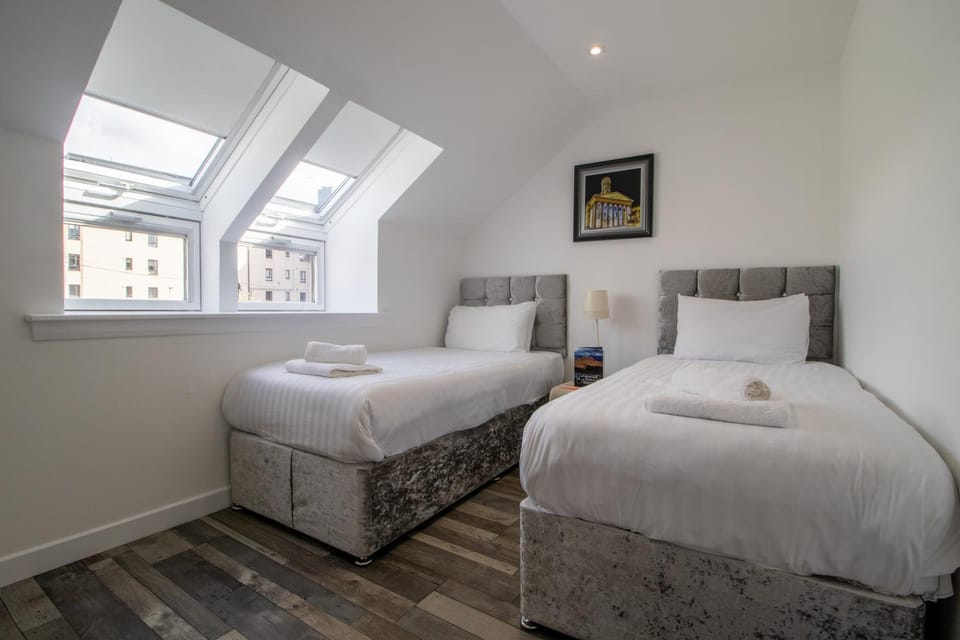 Abbey House Apartment in Paisley