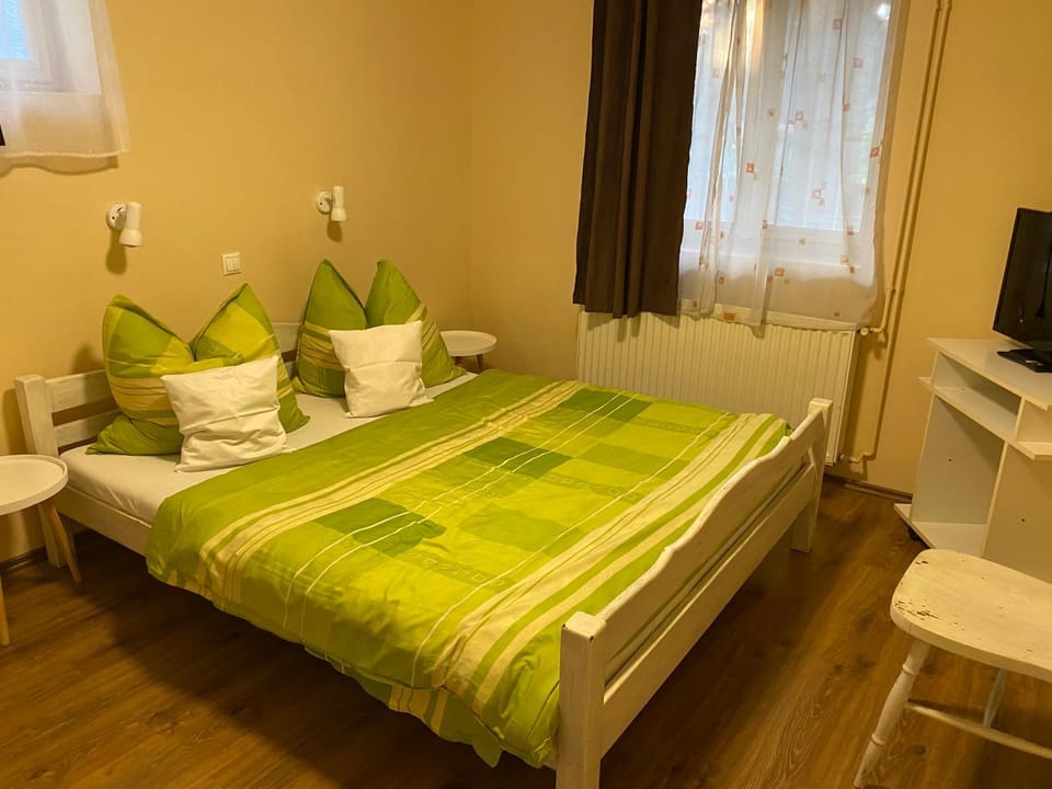 Rebeka Panzió Bed and Breakfast in Hungary