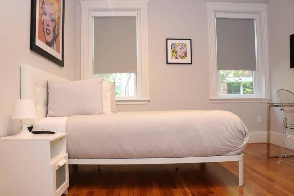 Bed, View (from property/room), Bedroom