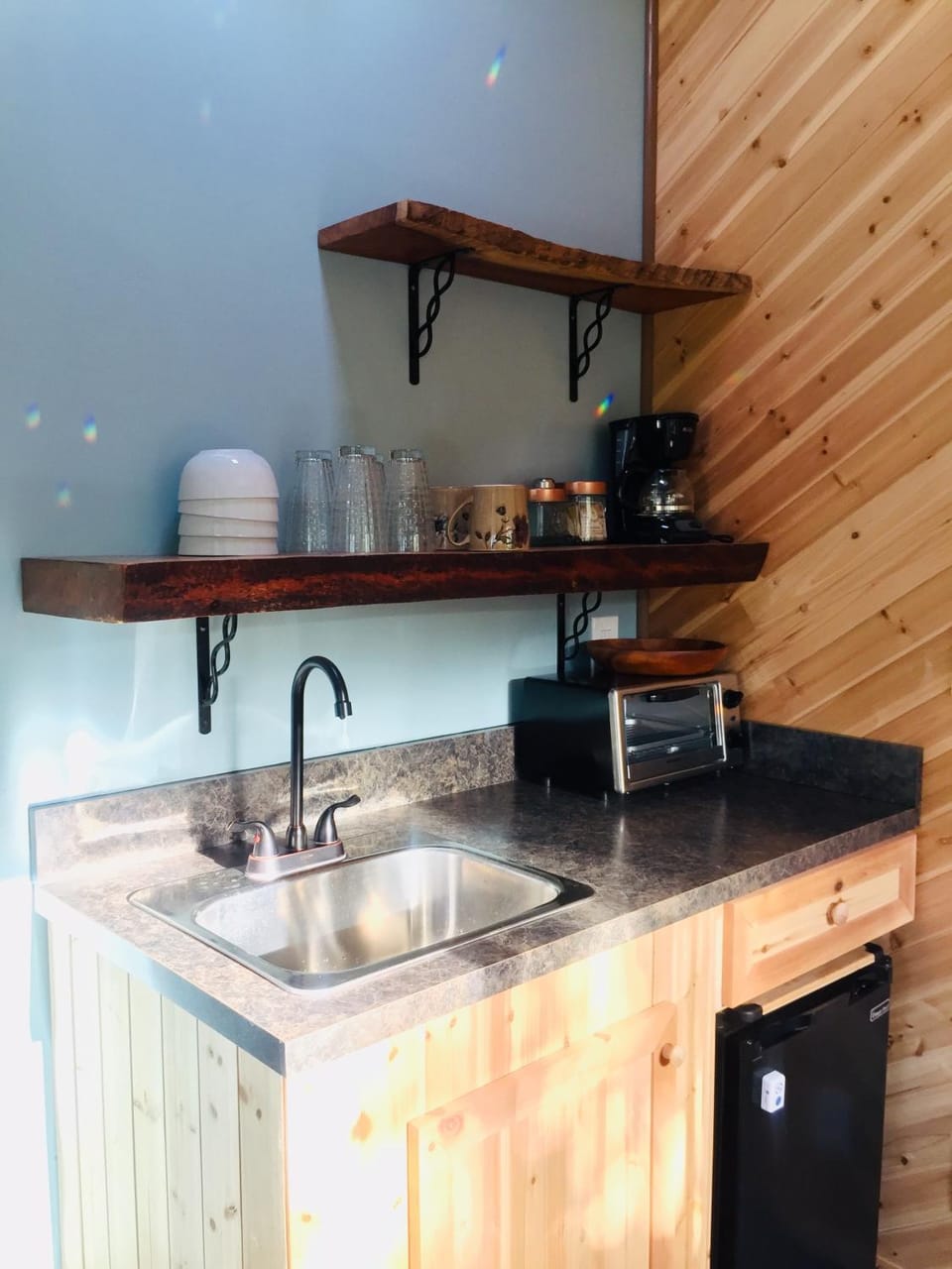 Coffee/tea facilities, Kitchen or kitchenette