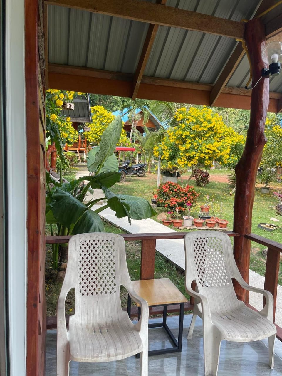 Happy Home Kohjum Bed and Breakfast in Krabi Changwat