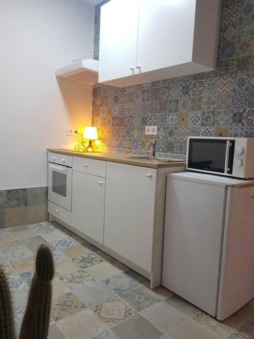 Busto Reform Apartamento Centro Sevilla Parking Netflix Apartment in Seville