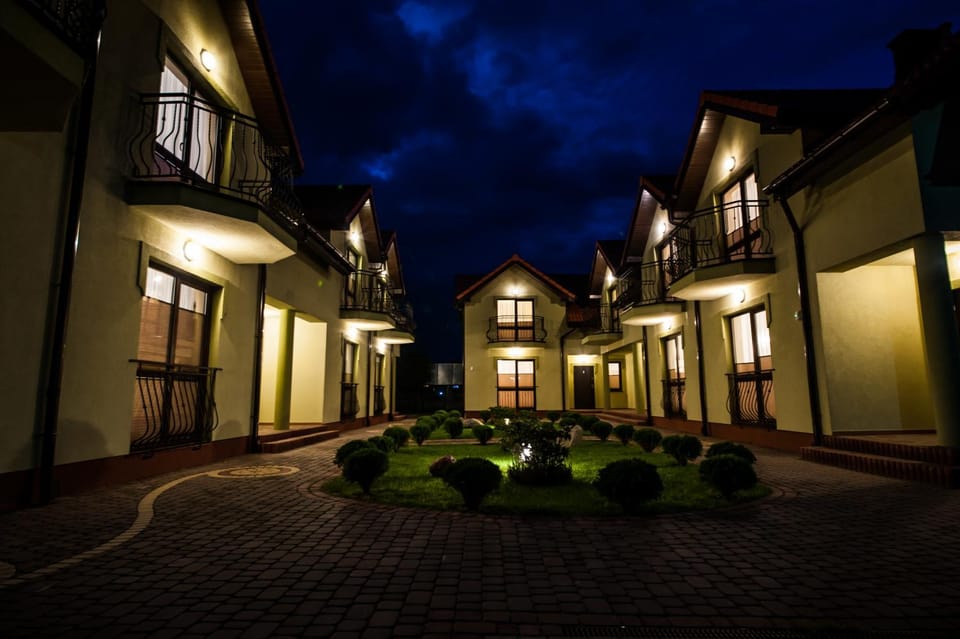 Property building, Night