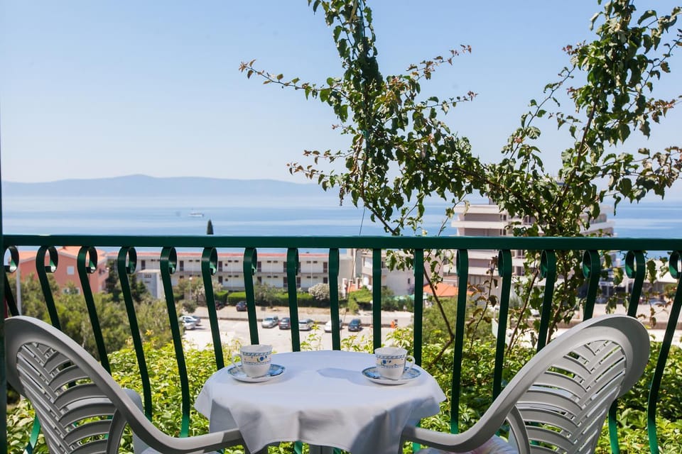 View (from property/room), Balcony/Terrace, Sea view