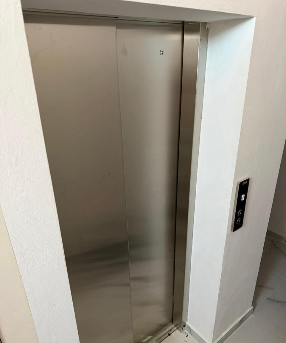 elevator