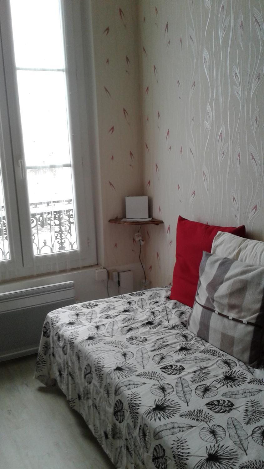 Photo of the whole room