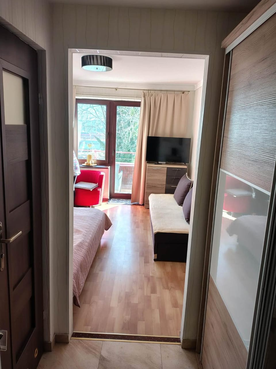 Studio 400 m od mola dzielnica uzdrowiskowa Vacation rental in West Pomeranian Voivodeship, Poland
