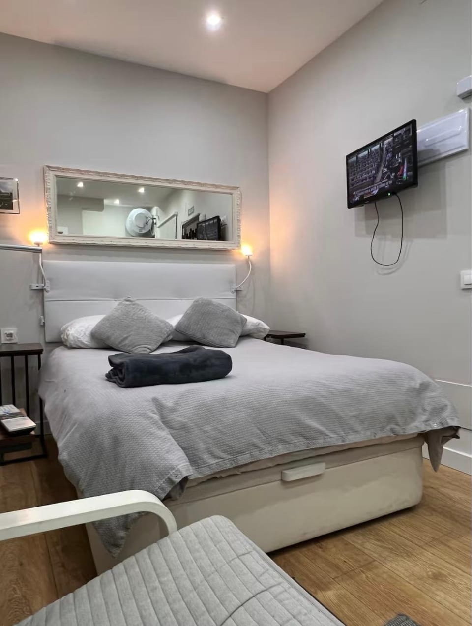 APARTAMENTO LAVAPIÉS - CENTRO MADRID Apartment in Centro