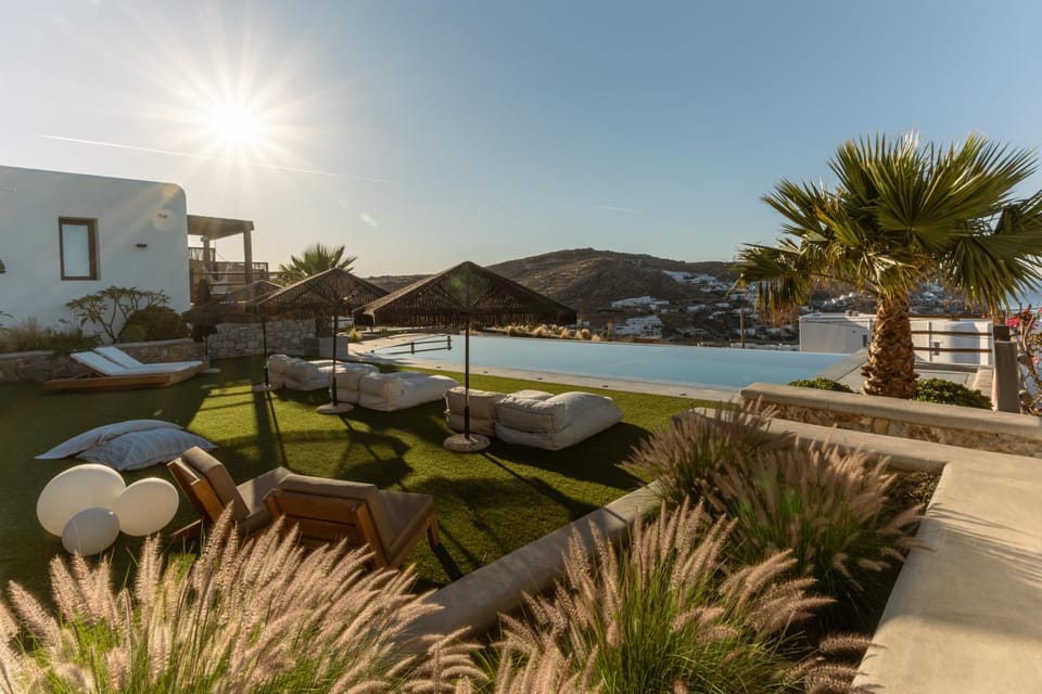 Sea view, Swimming pool