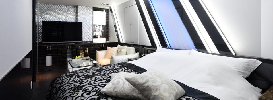 HOTEL W-PARTY-W GROUP HOTELS and RESORTS- Love hotel in Saitama