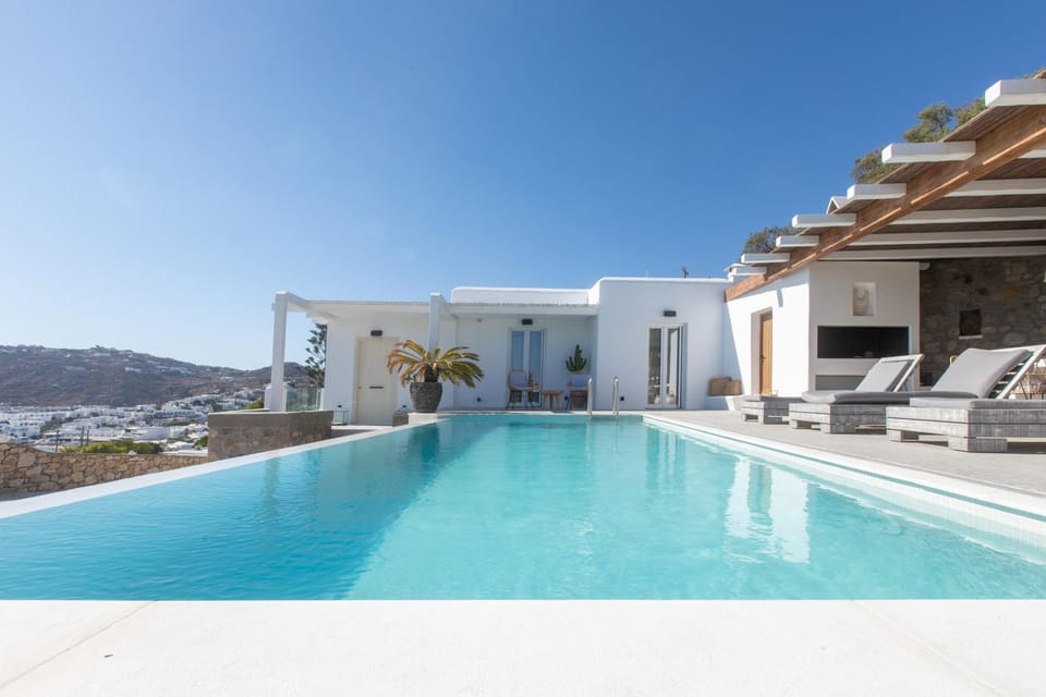 Sea view, Swimming pool