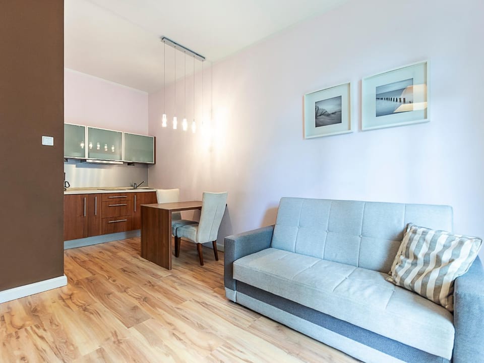 Kitchen or kitchenette, Living room, Seating area