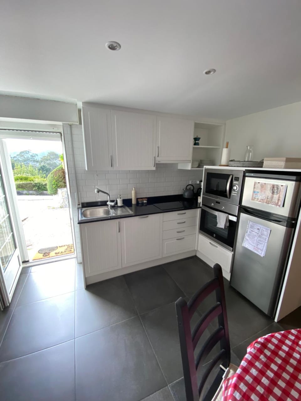 Kitchen or kitchenette