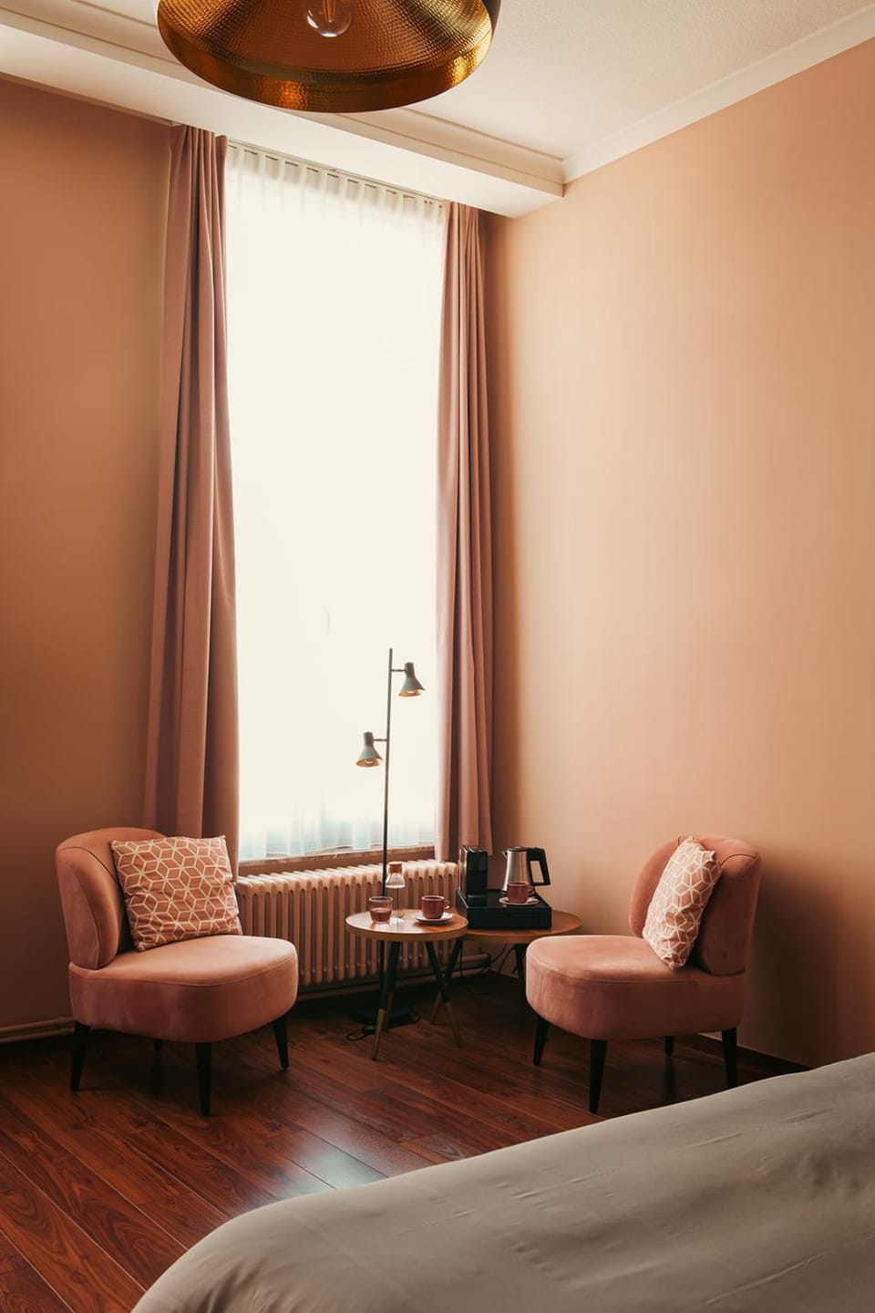 Coffee/tea facilities, Seating area