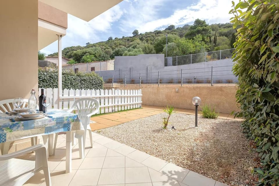 Garden, Garden view