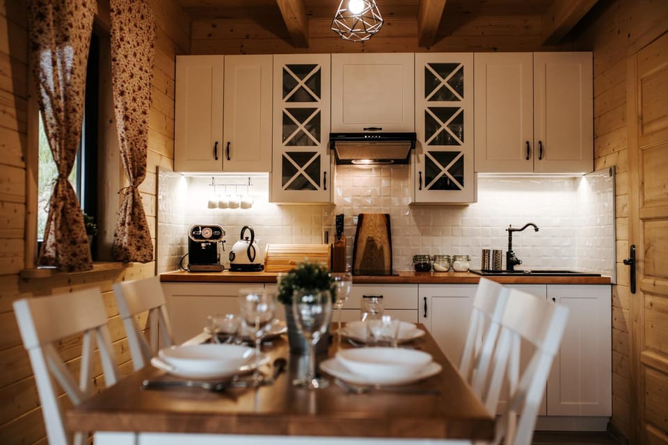 Kitchen or kitchenette, Kitchen or kitchenette, stove